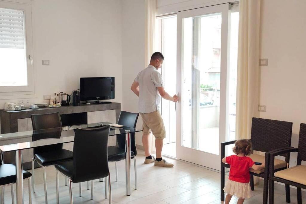 Lido Beach Apartments, Nuovi E Moderni, Vicino Alla Spiaggia Alguer Exterior foto